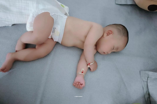 淮北宝宝呼吸道感染发烧